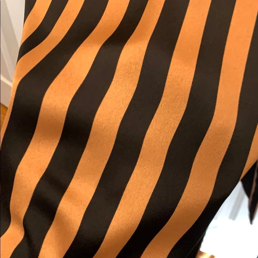 NWT Gold/Black Duster - Picture 5 of 5